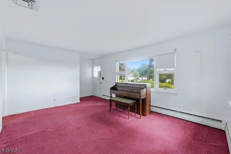 Photo of 23 Glendale Dr