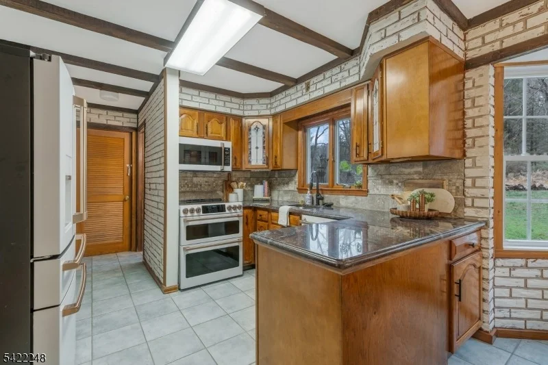 Photo of 66 Grayrock Rd