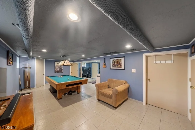 Photo of 1269 Robinson Ter