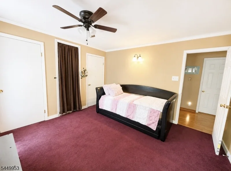 Photo of 501 Diamond Spring Rd