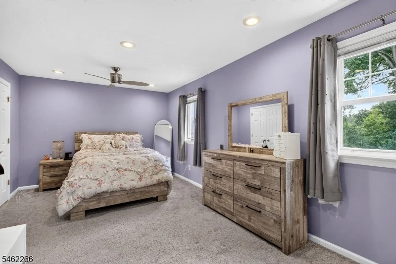 Photo of 2 Braemar Cir