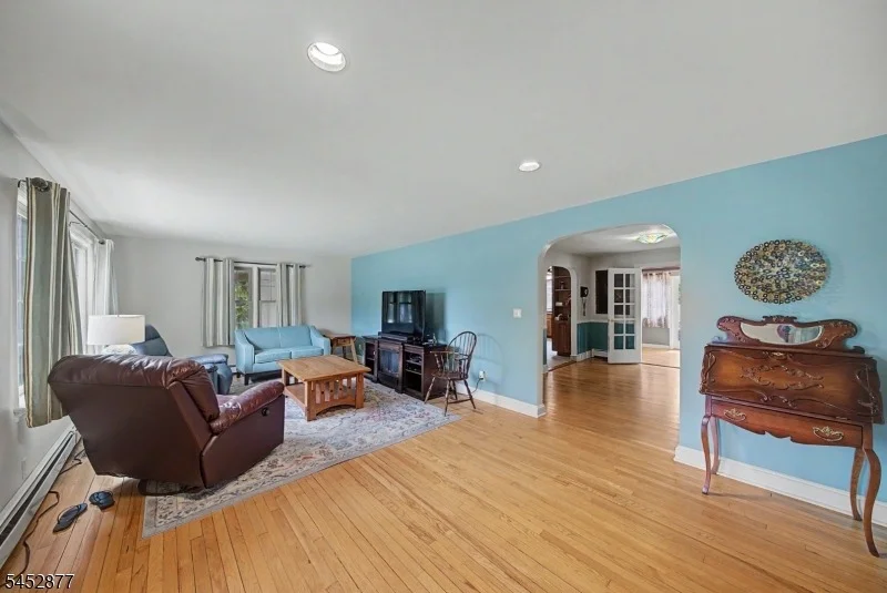 Photo of 409 RIDGE ROAD