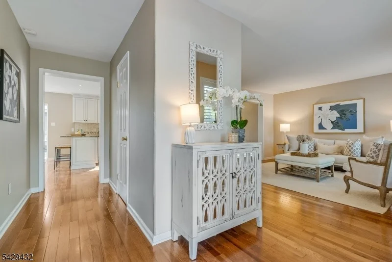 Photo of 109 Hillside Ave