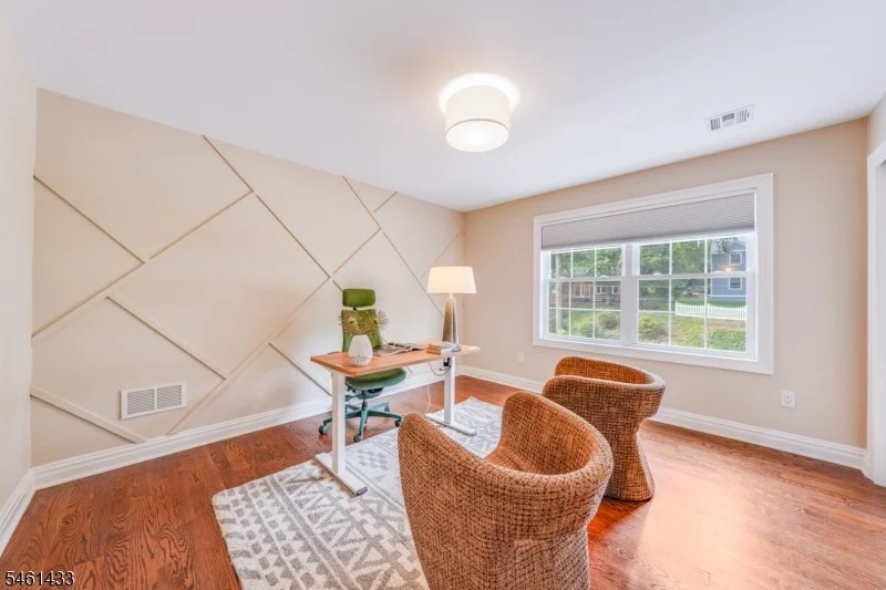 Photo of 1445 Deer Path