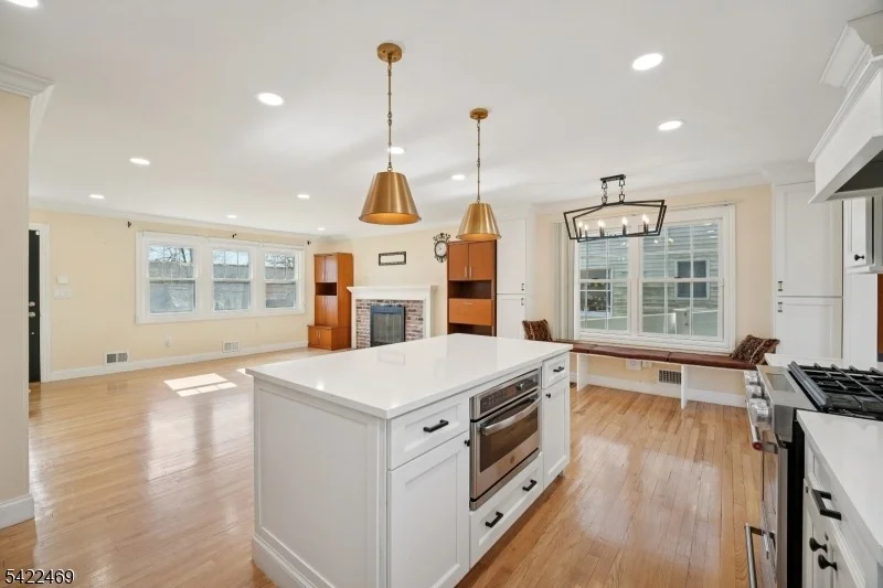 Photo of 59 Oakwood Dr