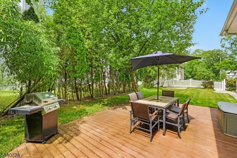 Photo of 34 Orchard Sq