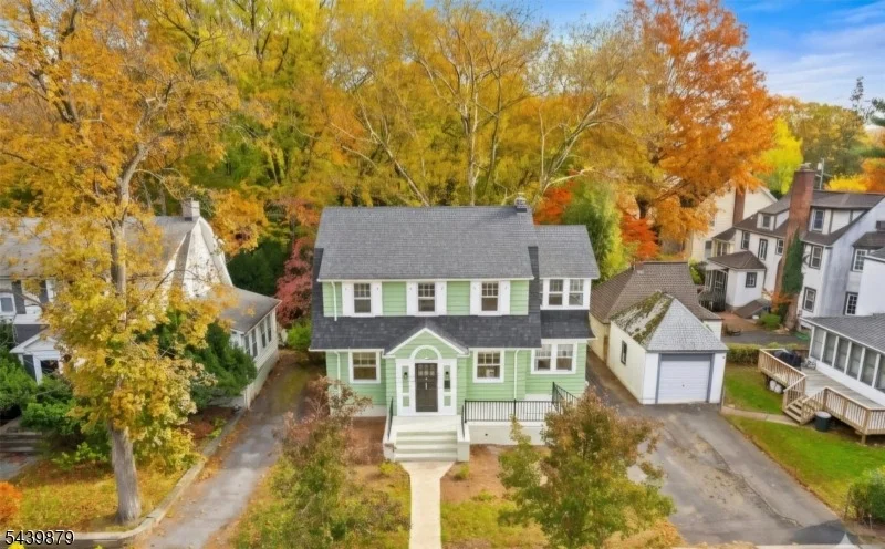 Photo of 401 Conrad Rd
