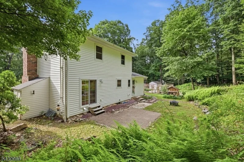 Photo of 223 Beacon Hill Rd