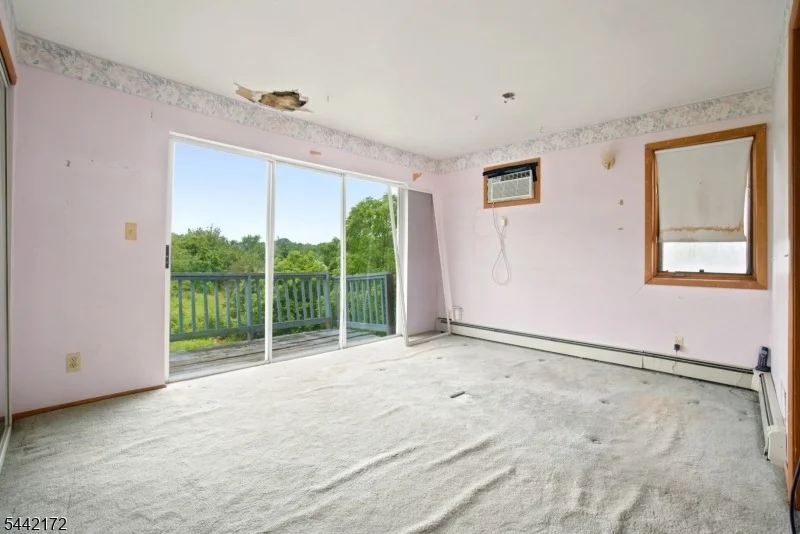 Photo of 175 Wertsville Rd
