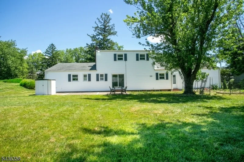 Photo of 70 Knoll Rd