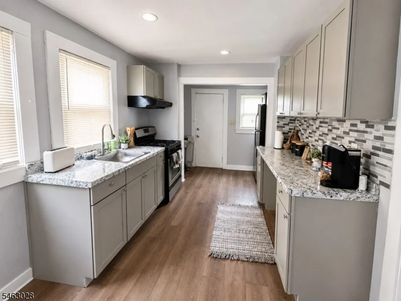 Photo of 83 May St