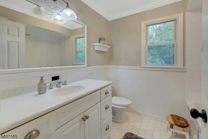 Photo of 744 River Rd