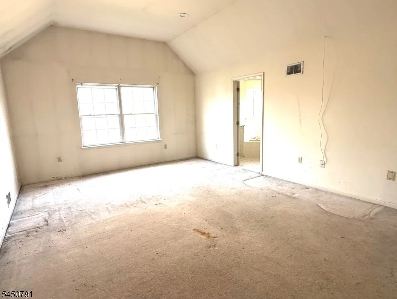 Photo of 11 Decicco Dr