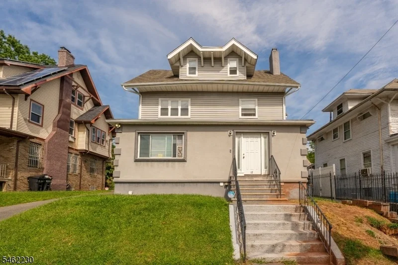 Photo of 17 Porter Ave
