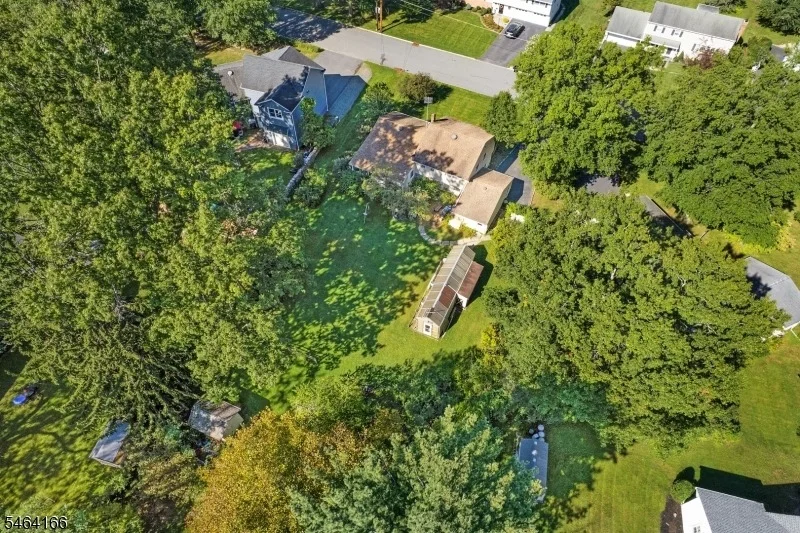 Photo of 4 Pierson Ln