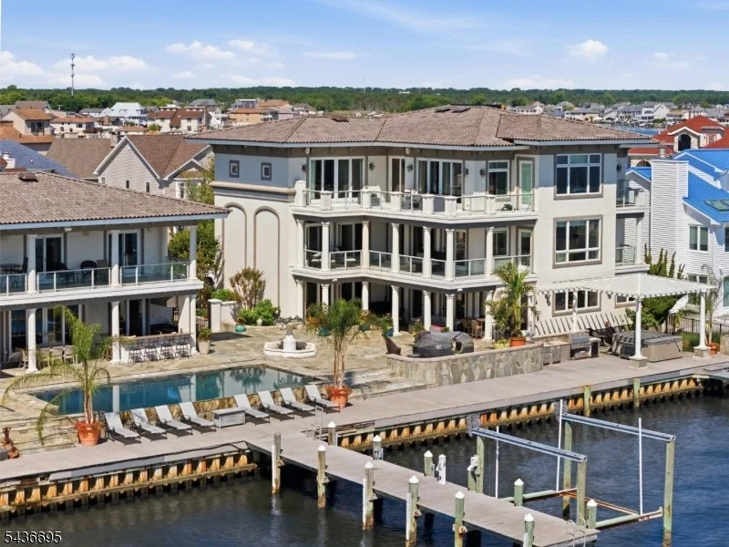Photo of 3331 LONG POINT DRIVE