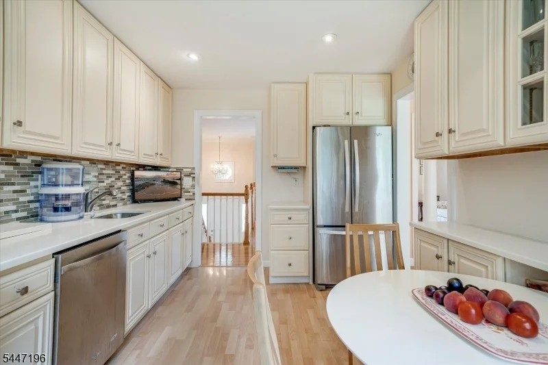 Photo of 57 Robbins Ave