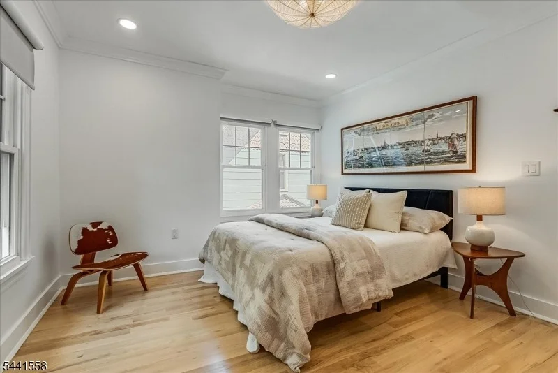 Photo of 27 Montclair Ave