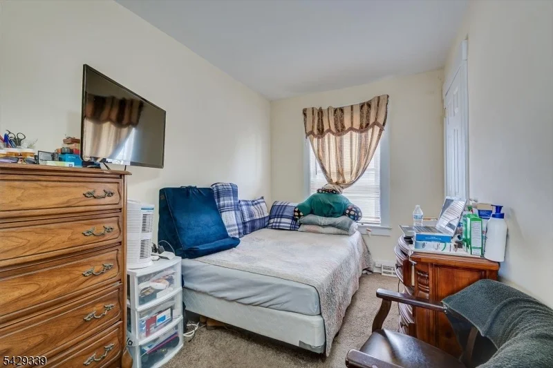 Photo of 31 Romney Rd