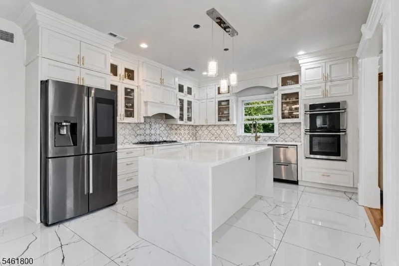 Photo of 4 Conklin Dr