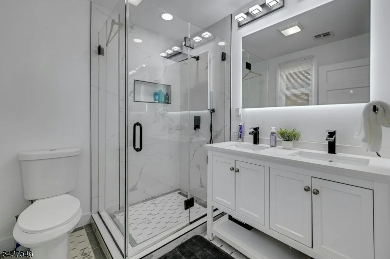 Photo of 34 Cloverhill Pl