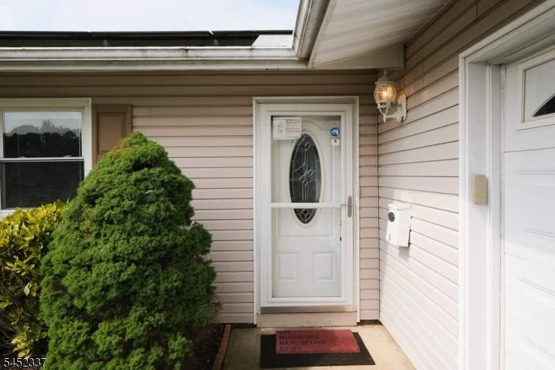 Photo of 6 PHILLIPS RD