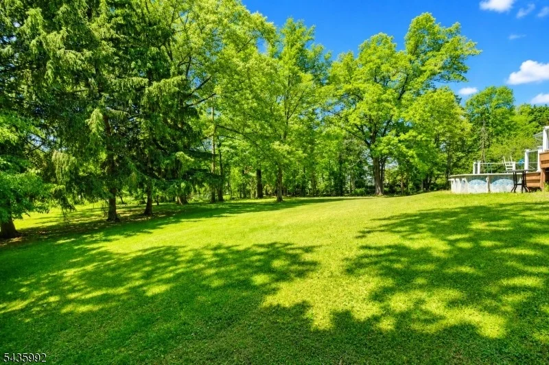 Photo of 567 Foothill Rd