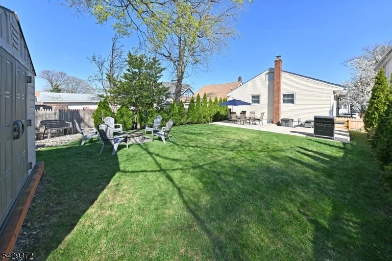 Photo of 39 Niagara St
