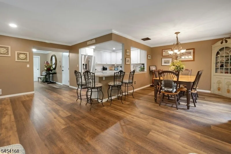 Photo of 21 Braemar Dr