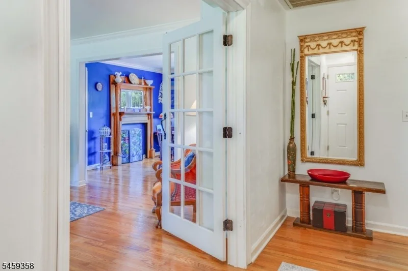 Photo of 2 Orchard Dr