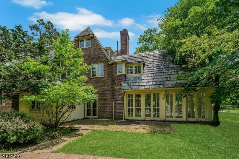 Photo of 475 Berkeley Ave