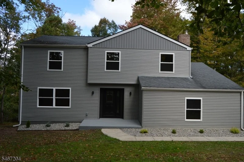 Photo of 22 Forest Ln
