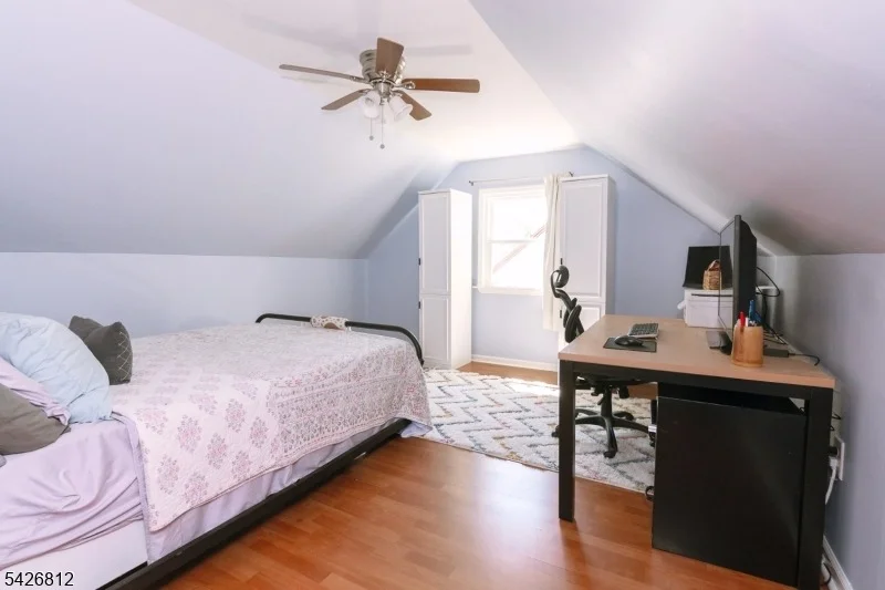 Photo of 104 Hillcrest Ter