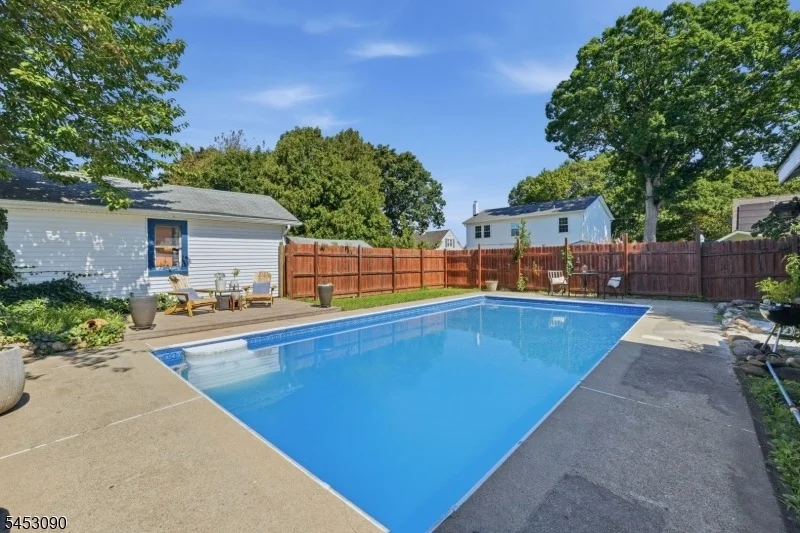 Photo of 56 Downs Ave
