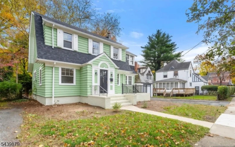 Photo of 401 Conrad Rd