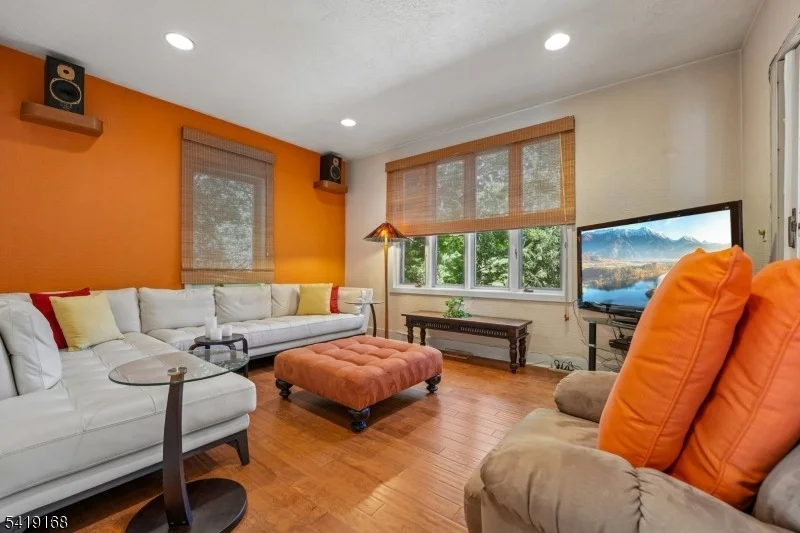 Photo of 343 Forest Rd
