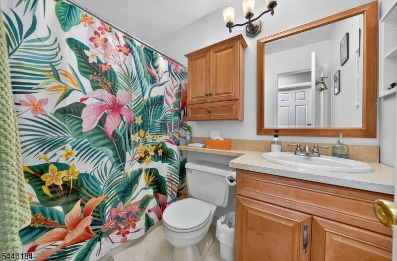 Photo of 161 Gregory Ln