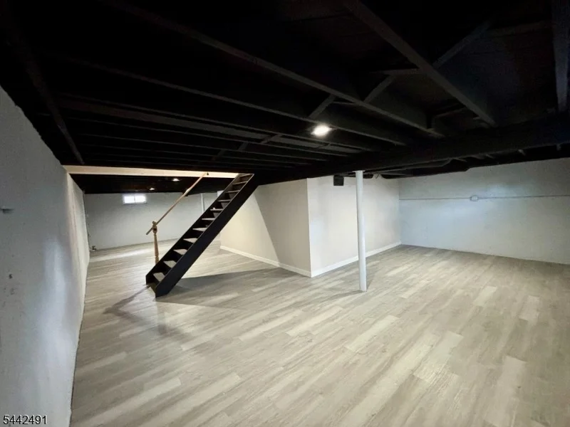 Photo of 9 Joan Pl