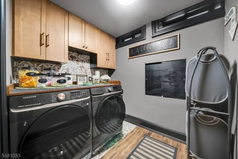 Photo of 901 Belvidere Ave