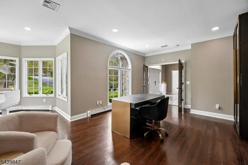 Photo of 9 Natale Dr