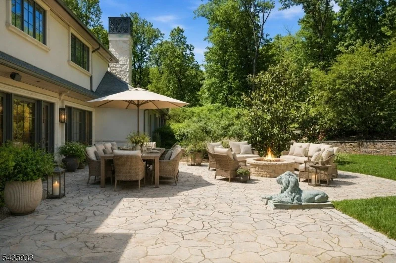 Photo of 4 MASON HILL ROAD