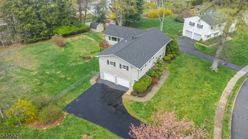 Photo of 12 Henry St
