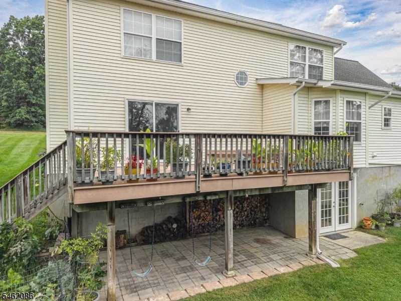 Photo of 17 Bailey Dr