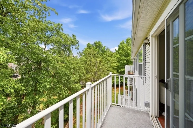Photo of 281 Riverwalk Way