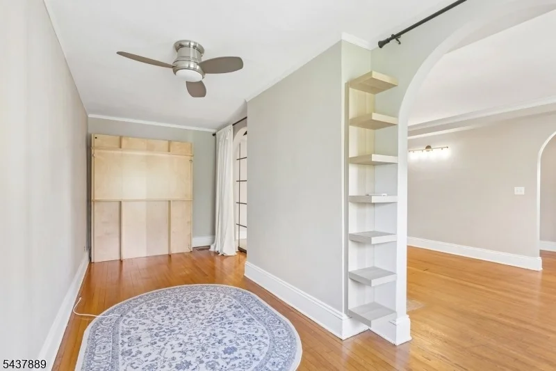 Photo of 1032 Kipling Rd