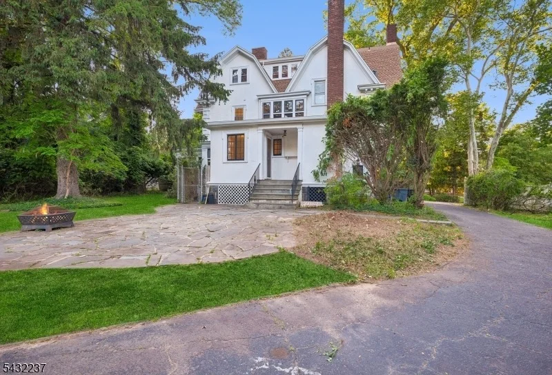 Photo of 500 Berkeley Ave