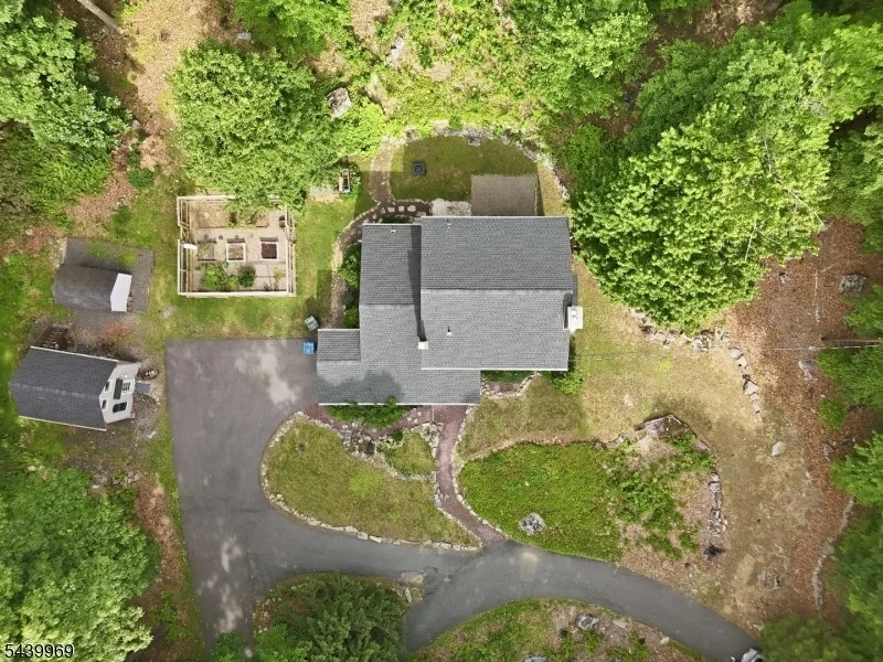 Photo of 223 Beacon Hill Rd