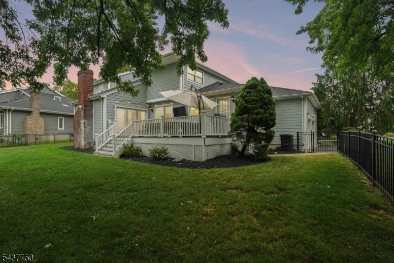 Photo of 1 York Pl