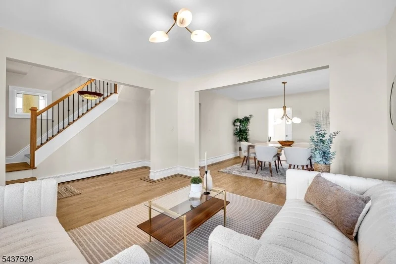 Photo of 132 Argyle Pl