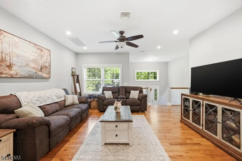 Photo of 461 Westbrook Rd